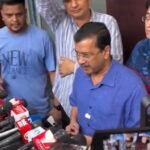 केजरीवाल ने RML अस्पताल पहुंचकर घायलों से की मुलाकात, ICU में भर्ती छात्रा को लेकर जताई चिंता